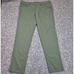 Lululemon ABC Pant Classic Warpstreme Size 38 Green Twill Stretch Athleisure